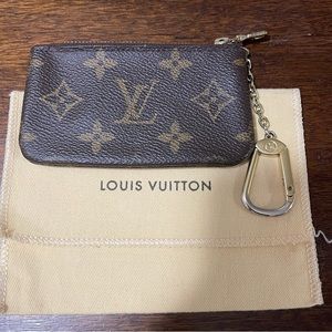 Louis Vuitton Key cles